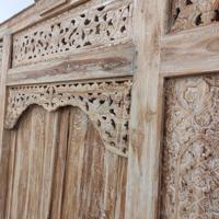 MENGWI faragott teakfa ajtó