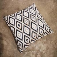 PAYANGAN fekete díszpárna 50x50cm